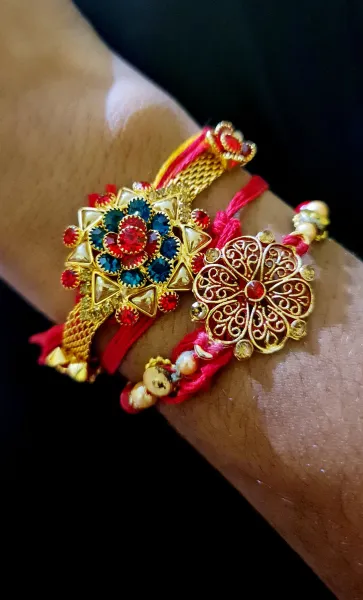 Designer Rakhi Pair