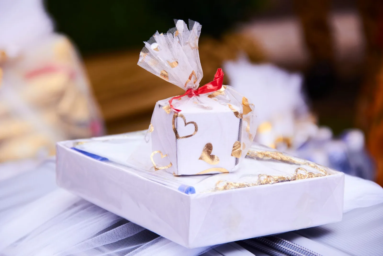 Golden Hearts Shagun Box