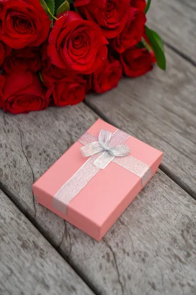 Rose & Blush Anniversary Set